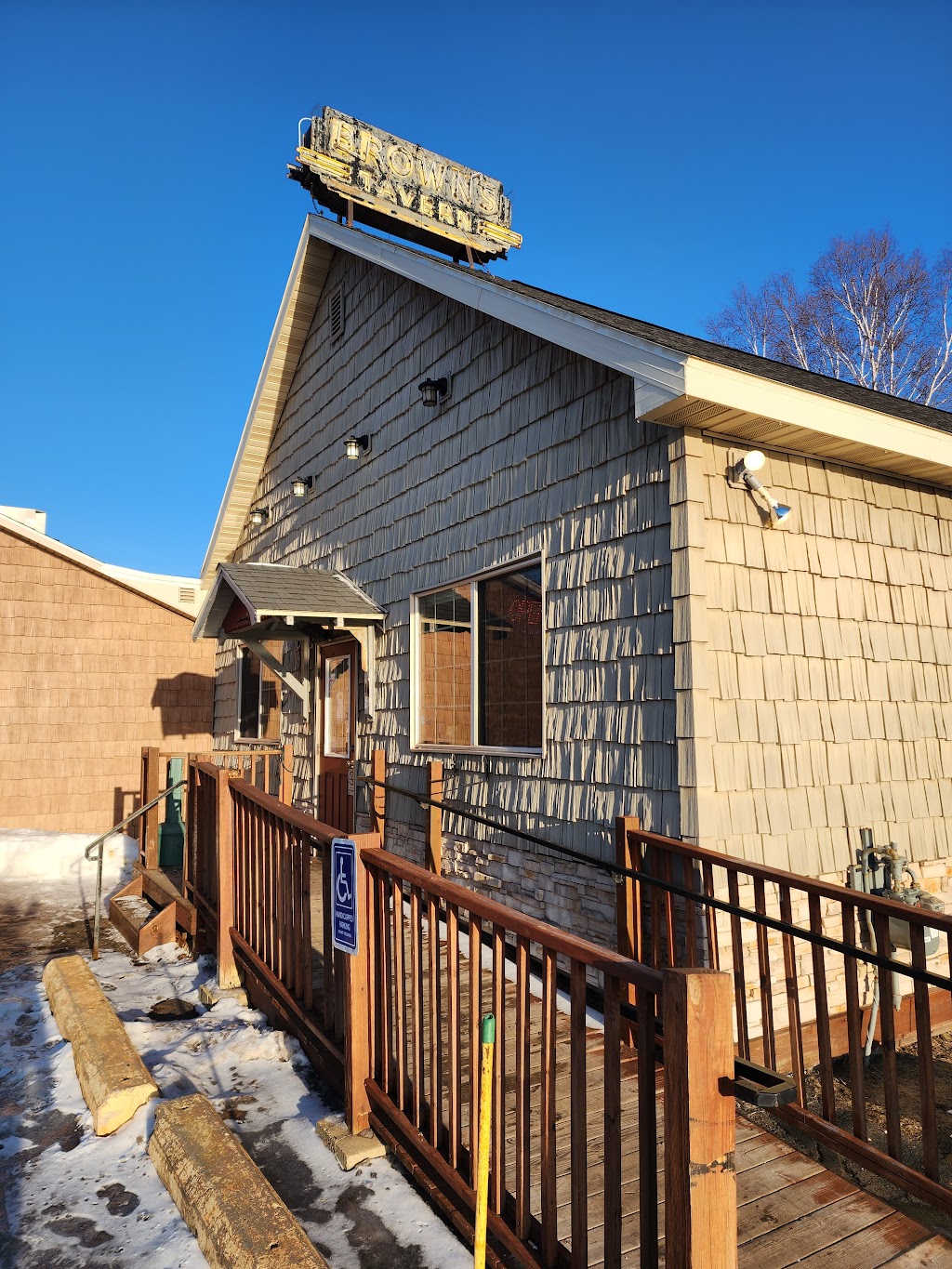 The Throttle Bar & Grill | restaurant | 1669 M-35, Little Lake, MI 49833, USA | 9063469855 OR +1 906-346-9855