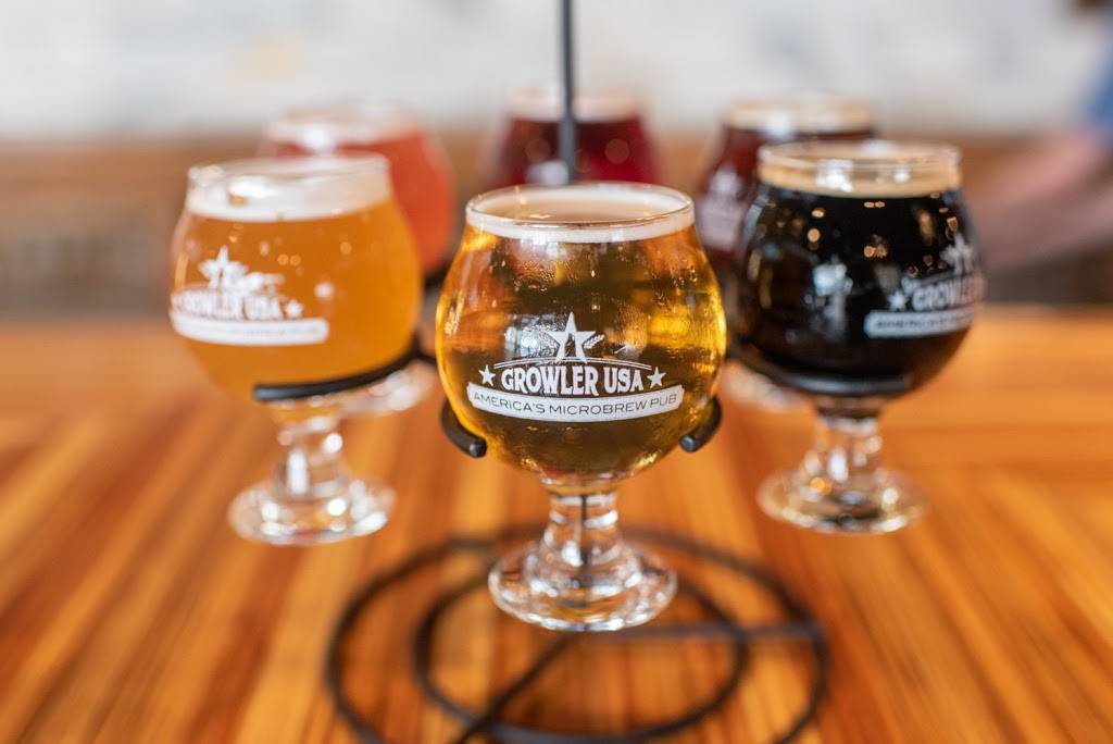 Growler USA - Austin | restaurant | 609 W 29th St, Austin, TX 78705, USA | 5128009532 OR +1 512-800-9532