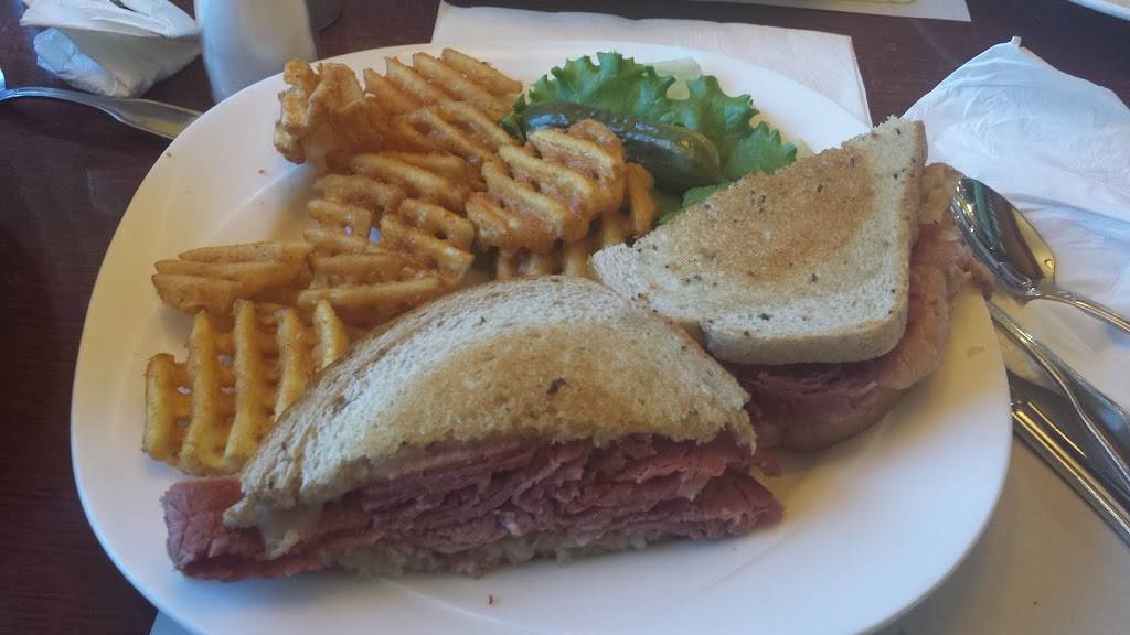 Old Fashioned Pancake House | restaurant | 2022 W Jefferson St, Joliet, IL 60435, USA | 8157414666 OR +1 815-741-4666