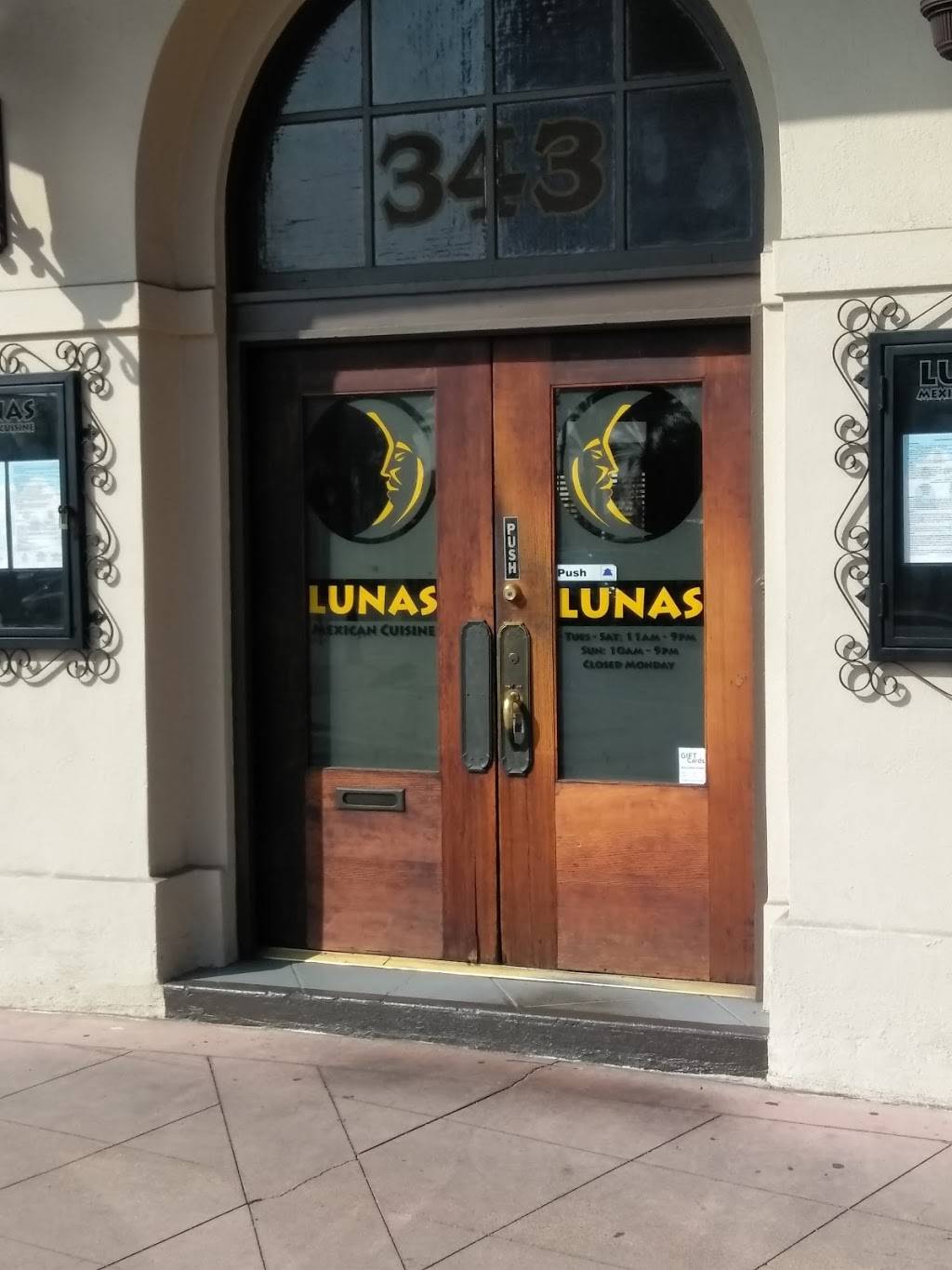 Lunas | restaurant | 343 S Mission Dr, San Gabriel, CA 91776, USA | 6265767653 OR +1 626-576-7653