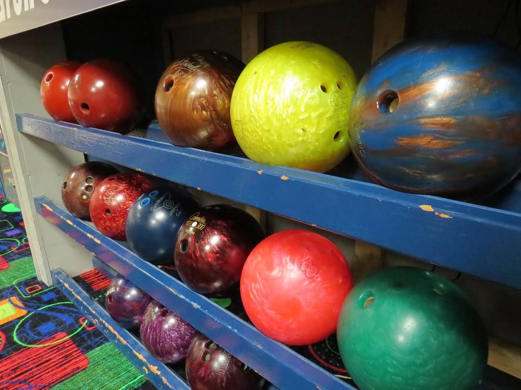 Spartan West Bowling Center | restaurant | 2253 W., U.S. 10, Ludington, MI 49431, USA | 2317572391 OR +1 231-757-2391
