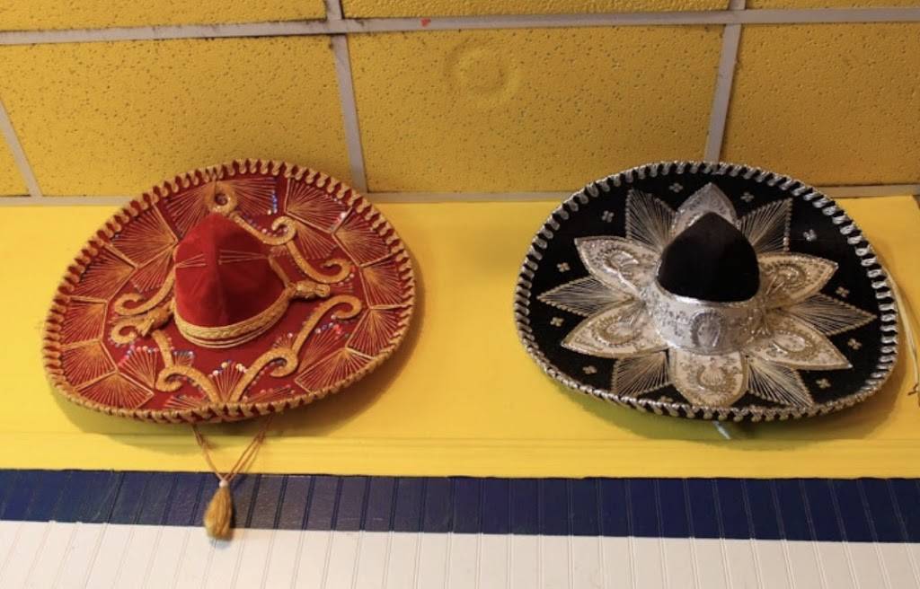 Sabrocito | restaurant | 3221 Firestone Blvd, South Gate, CA 90280, USA | 3235649921 OR +1 323-564-9921