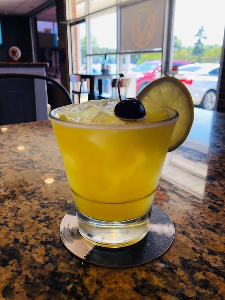 Old Line Restaurant & Pub | restaurant | 30080 Three Notch Rd, Charlotte Hall, MD 20622, USA | 9106202339 OR +1 910-620-2339