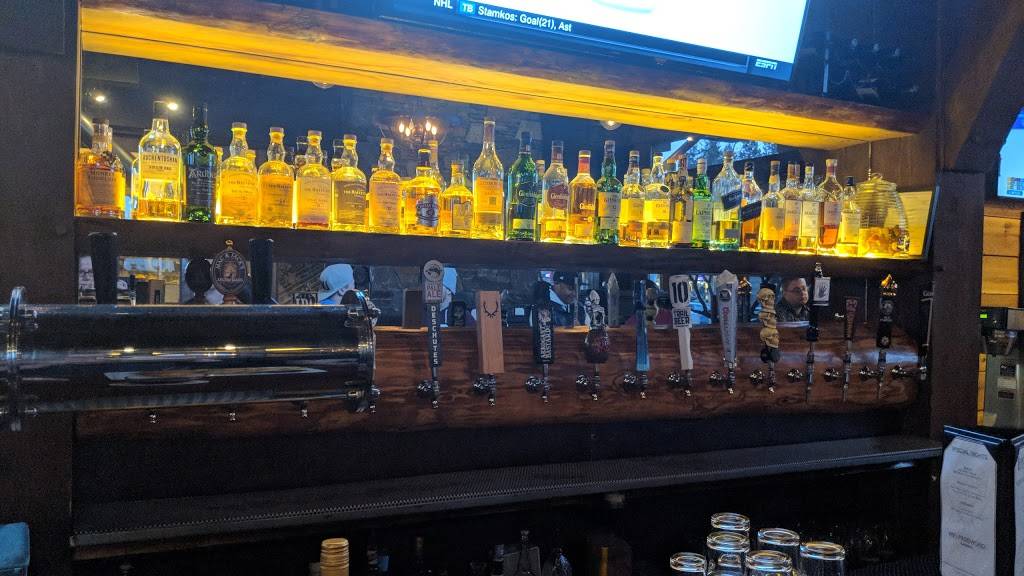 The Lodge Sports Grille | restaurant | 15117 Main St b101, Mill Creek, WA 98012, USA | 4252256347 OR +1 425-225-6347