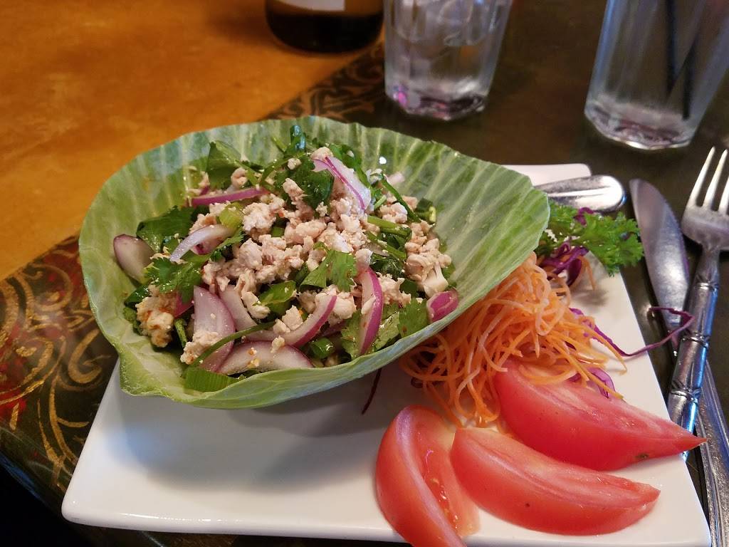 Lime Leaf | restaurant | 1958 Rio Hill Center, Charlottesville, VA 22901, USA | 4342458884 OR +1 434-245-8884