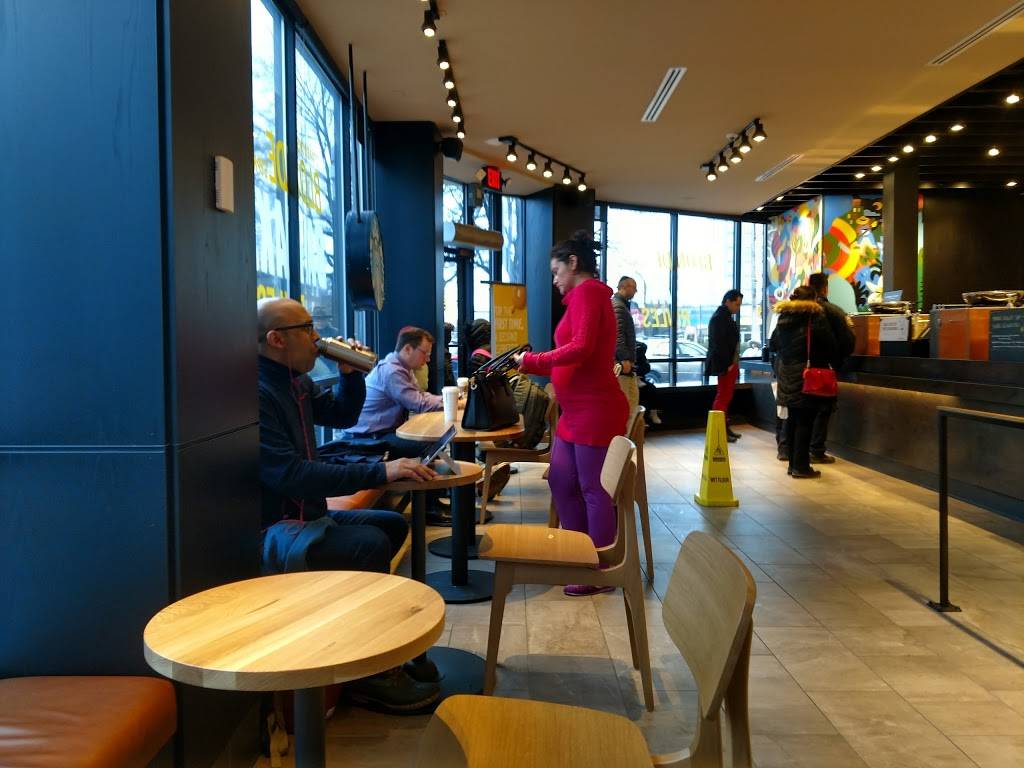 Starbucks | cafe | 61-51 188th St, Queens, NY 11365, USA | 7182640658 OR +1 718-264-0658