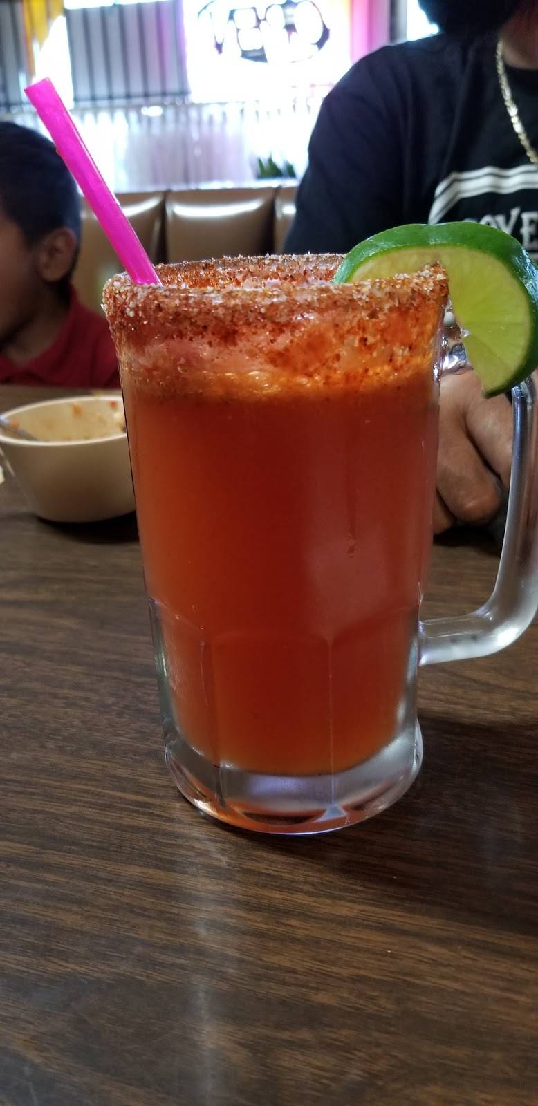 Los Portales Restaurant | restaurant | 1400 W McFadden Ave, Santa Ana, CA 92704, USA | 7145450089 OR +1 714-545-0089