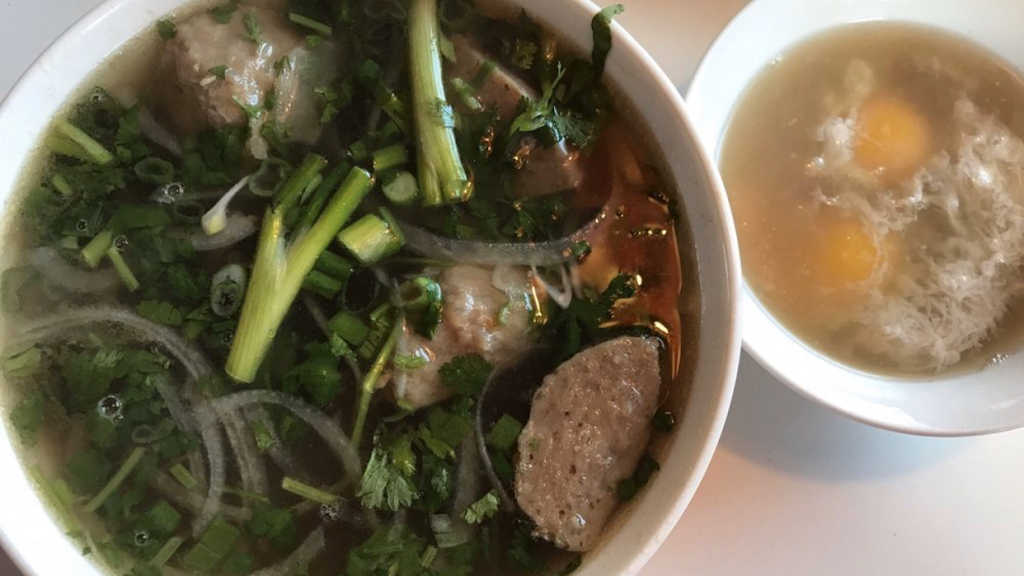 Pho Fresh | restaurant | 1988 Fremont Blvd, Seaside, CA 93955, USA | 8317174686 OR +1 831-717-4686