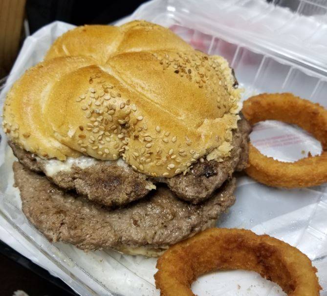 Franks Steaks & Burgers | restaurant | 7161 Frankford Ave, Philadelphia, PA 19135, USA | 2153302500 OR +1 215-330-2500