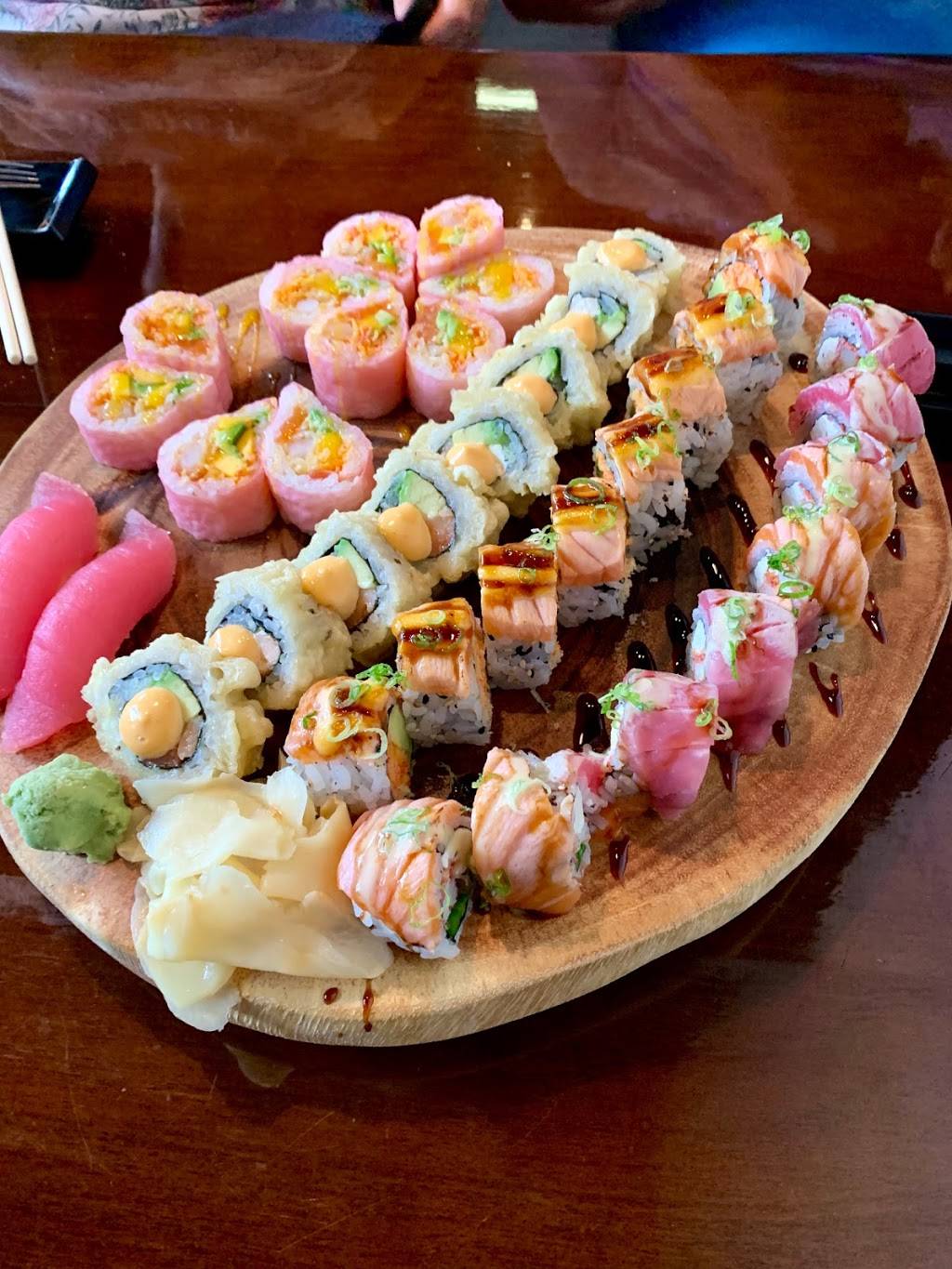 Pisces Sushi | restaurant | 1100E Metropolitan Ave Suite 120, Charlotte, NC 28204, USA | 7043340009 OR +1 704-334-0009