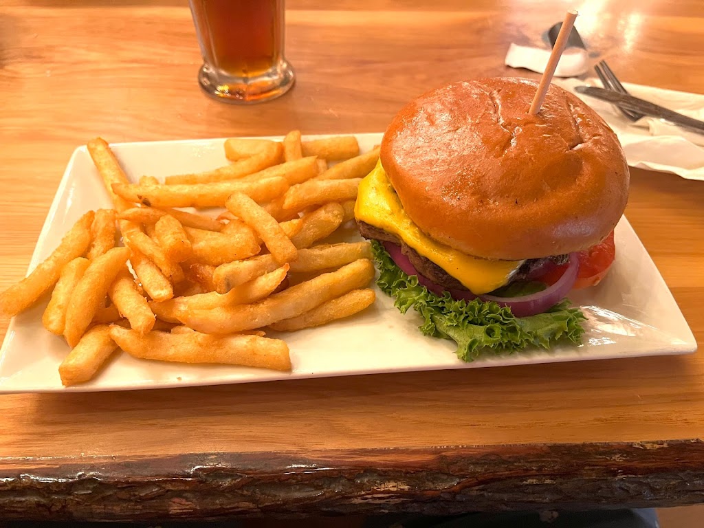 Badlands Saloon & Grille | restaurant | 509 Main St, Wall, SD 57790, USA | 6052792210 OR +1 605-279-2210