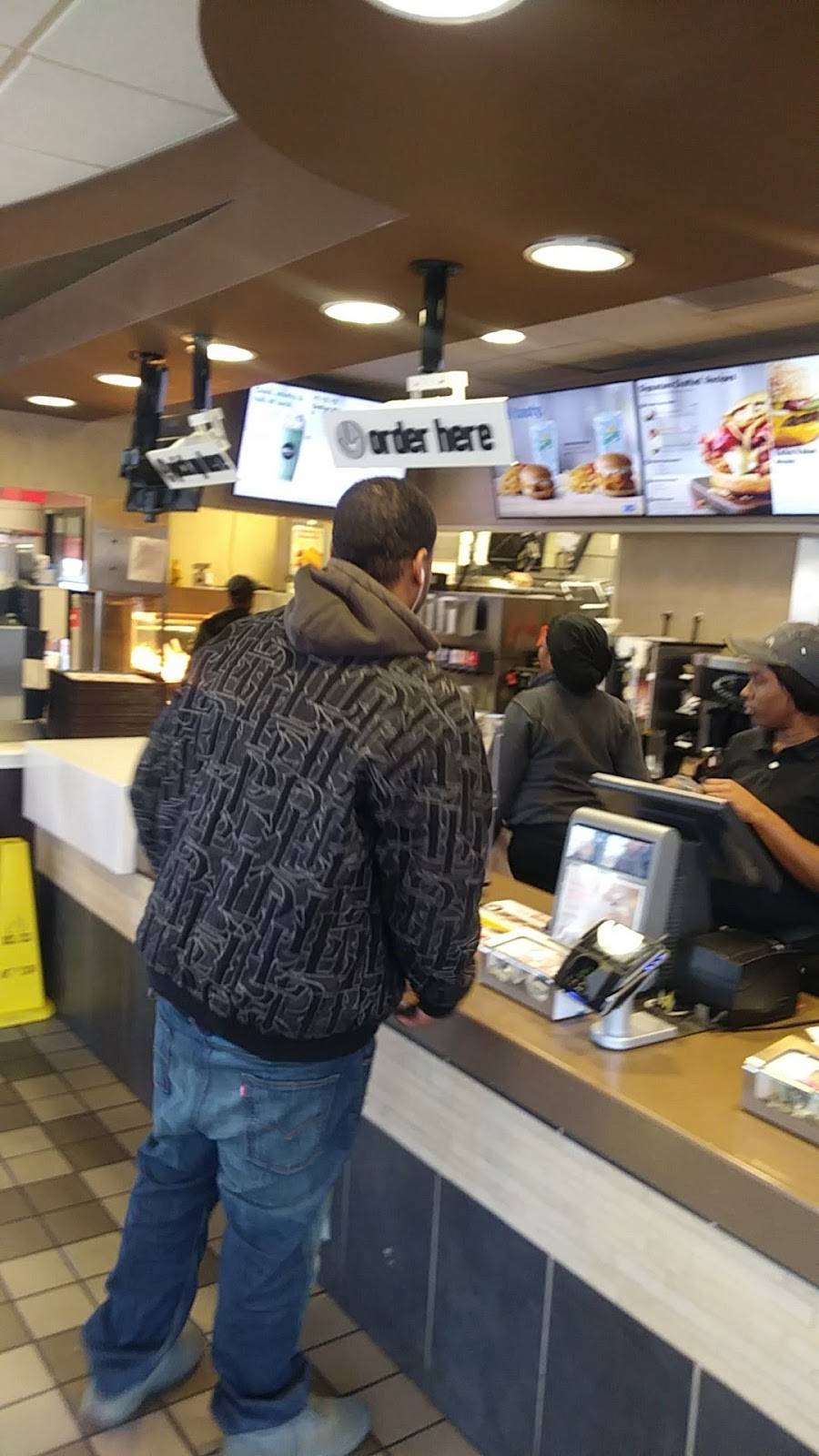 McDonalds | cafe | 1637 W 95th St, Chicago, IL 60643, USA | 7734291300 OR +1 773-429-1300