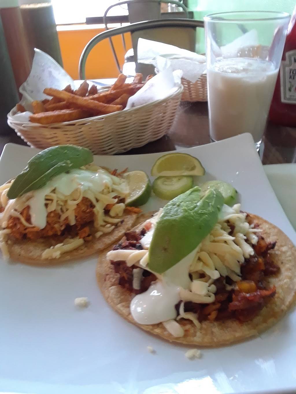 Taco Max #2 | restaurant | 3402 W Montrose Ave, Chicago, IL 60618, USA | 8722087002 OR +1 872-208-7002