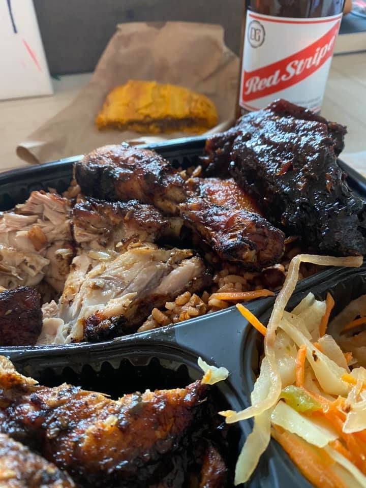 Island Food To Go | meal takeaway | Chescape Kitchen, 1602 Village Market Blvd SE #120, Leesburg, VA 20175, USA | 5714978816 OR +1 571-497-8816