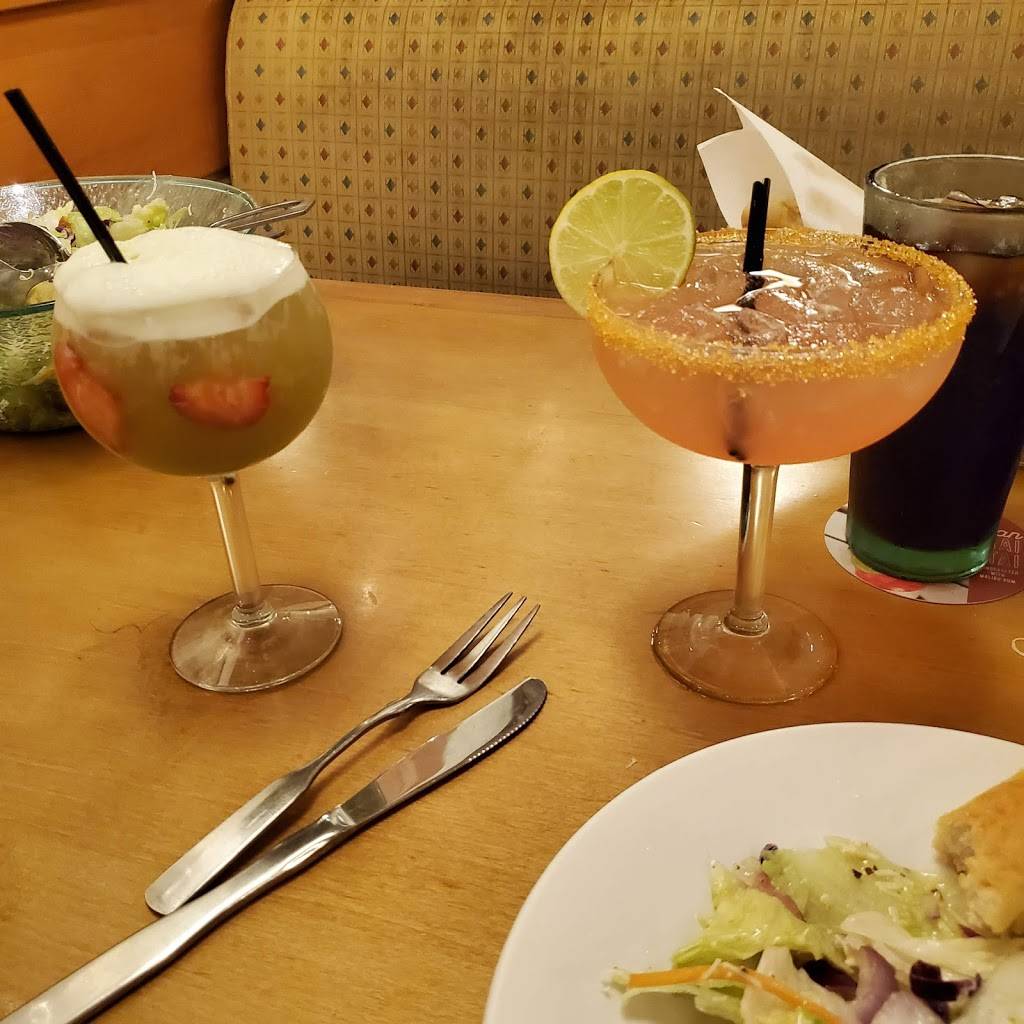 Olive Garden Italian Restaurant | meal takeaway | 2820 S 9th St, Salina, KS 67401, USA | 7858274266 OR +1 785-827-4266