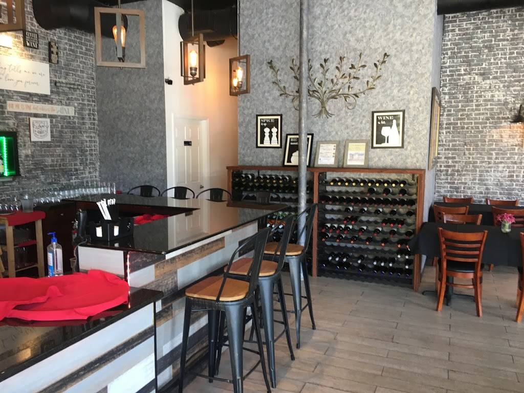 El Vics Kitchen | restaurant | 2445 Edgewater Dr, Orlando, FL 32804, USA | 4076748131 OR +1 407-674-8131