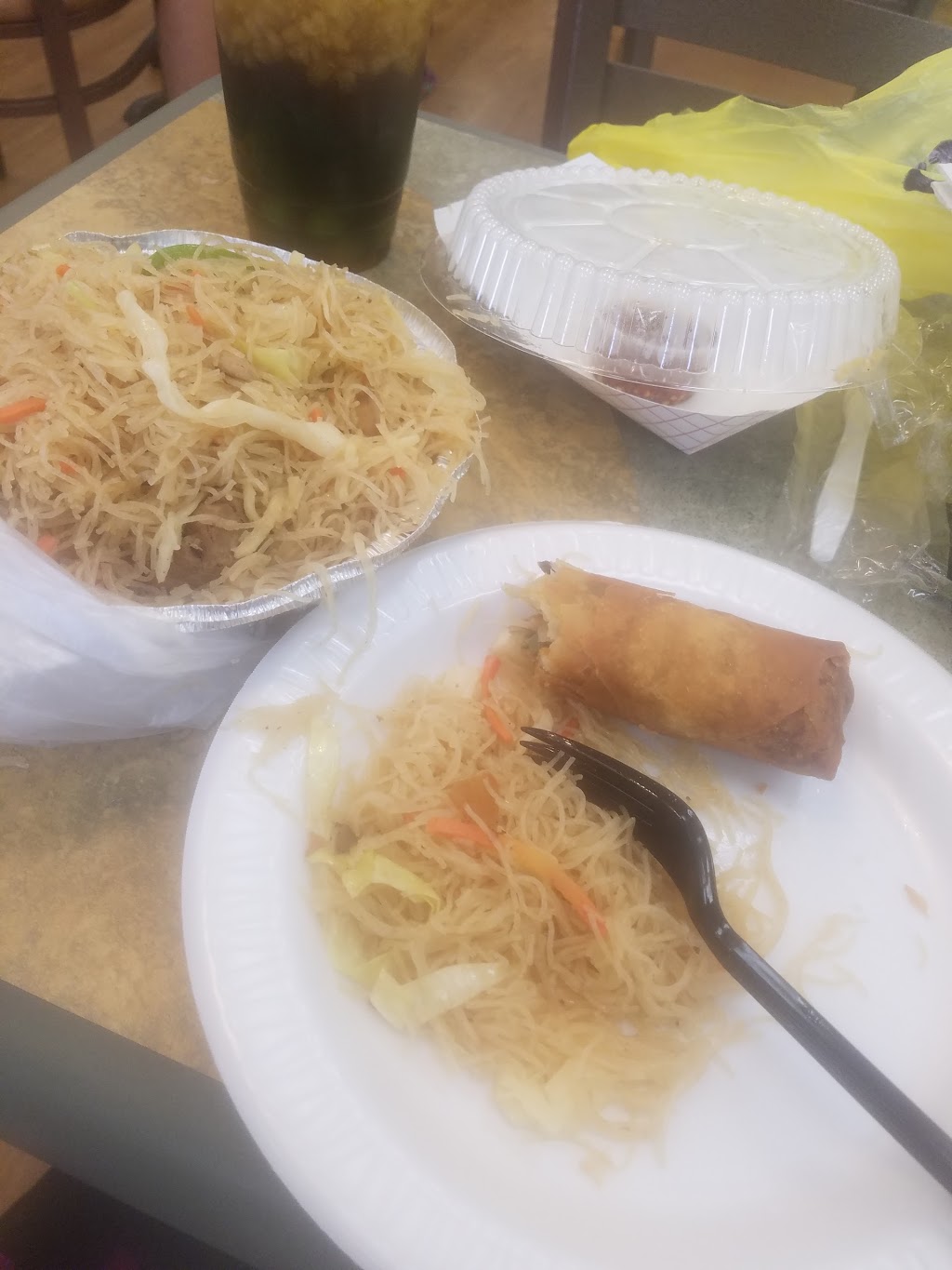 Bacolod’s Best Kitchen | bakery | 5845 N Clark St, Chicago, IL 60660, USA | 7739617460 OR +1 773-961-7460