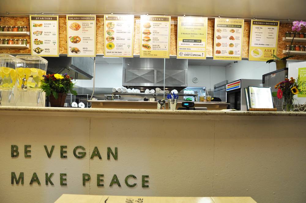 Loving Hut Tempe, AZ - University Dr | restaurant | 405 W University Dr, Tempe, AZ 85281, USA | 4809684096 OR +1 480-968-4096