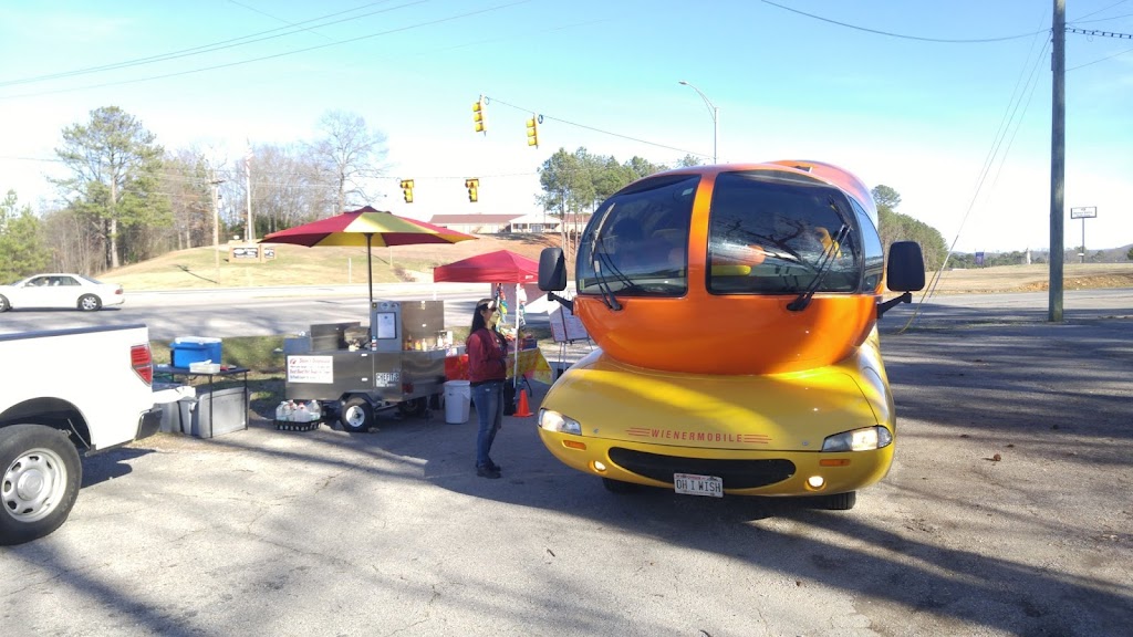 Daves Doghause | restaurant | 1112 Noble St, Anniston, AL 36201, USA | 2568894653 OR +1 256-889-4653