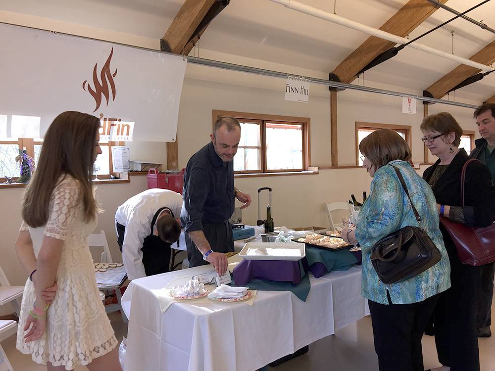 WildFin American Grill | restaurant | 727 N 10th St, Renton, WA 98057, USA | 4259703757 OR +1 425-970-3757