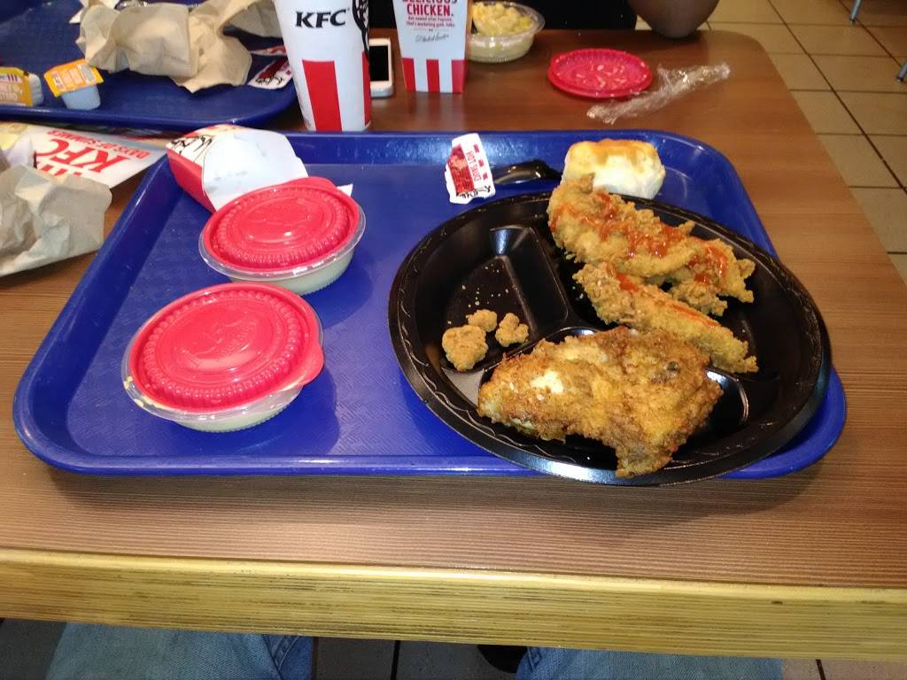 KFC | restaurant | 6251 Hulen Bend Blvd, Fort Worth, TX 76132, USA | 8173701946 OR +1 817-370-1946