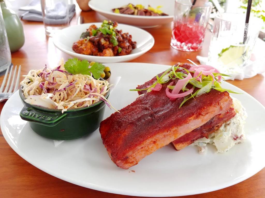 Matties | restaurant | 811 W Live Oak St, Austin, TX 78704, USA | 5124441888 OR +1 512-444-1888