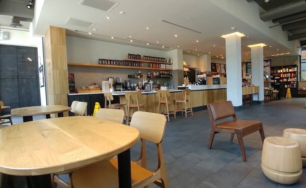 Starbucks | cafe | 1086 N Broadway, Yonkers, NY 10701, USA | 9143293648 OR +1 914-329-3648