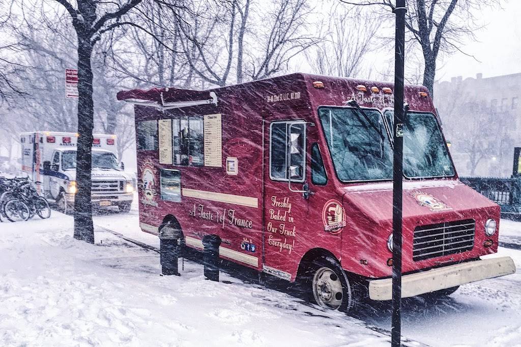 Frenchys Food Truck | restaurant | 333 Eastern Pkwy, Brooklyn, NY 11216, USA | 6464682861 OR +1 646-468-2861