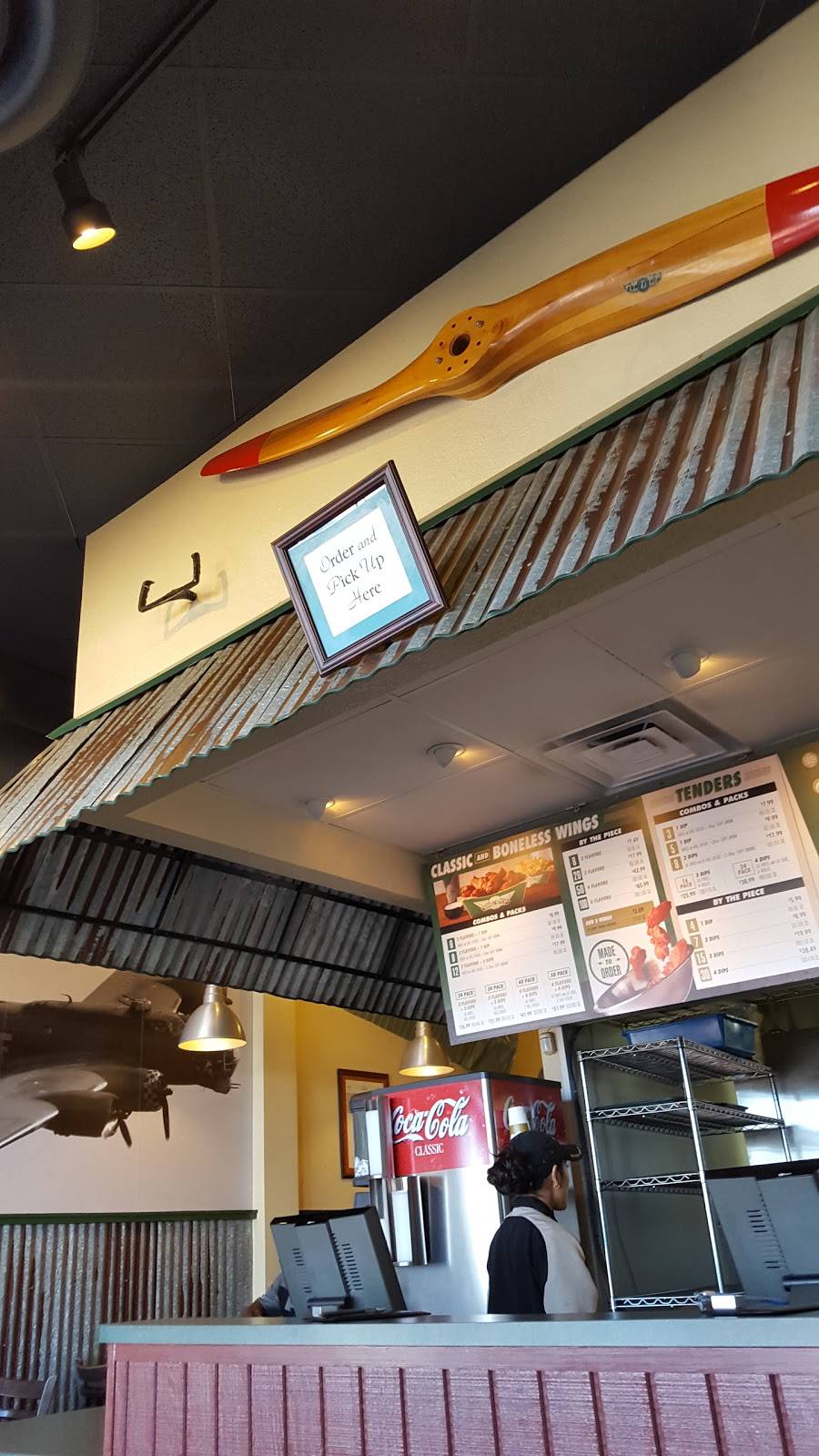 Wingstop | restaurant | 2412 S Texas 6 Ste B, Houston, TX 77077, USA | 2815899464 OR +1 281-589-9464