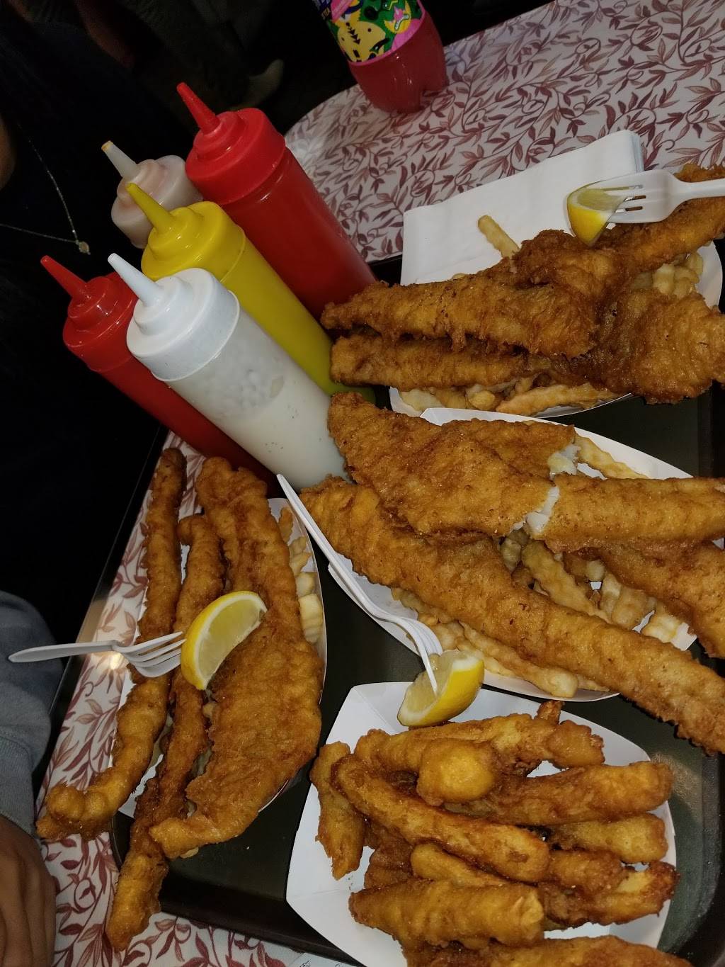 Captin Fish & Chips | restaurant | 6676 Valley Hi Dr, Sacramento, CA 95823, USA | 9166811199 OR +1 916-681-1199