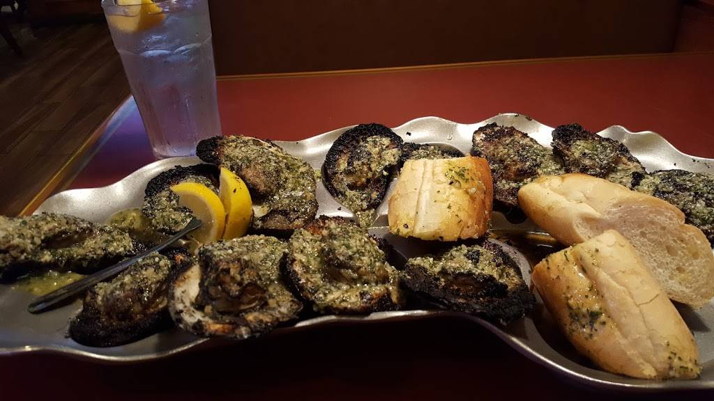 Jaegers Seafood and Oyster House | restaurant | 901 S Clearview Pkwy, Jefferson, LA 70121, USA | 5048182200 OR +1 504-818-2200
