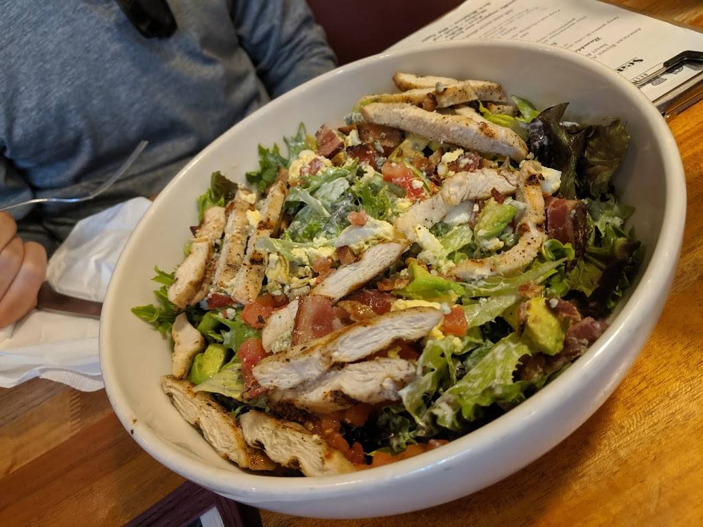 C.B. & Potts Restaurant & Taproom | restaurant | 195 E Foothills Pkwy, Fort Collins, CO 80525, USA | 9702211139 OR +1 970-221-1139