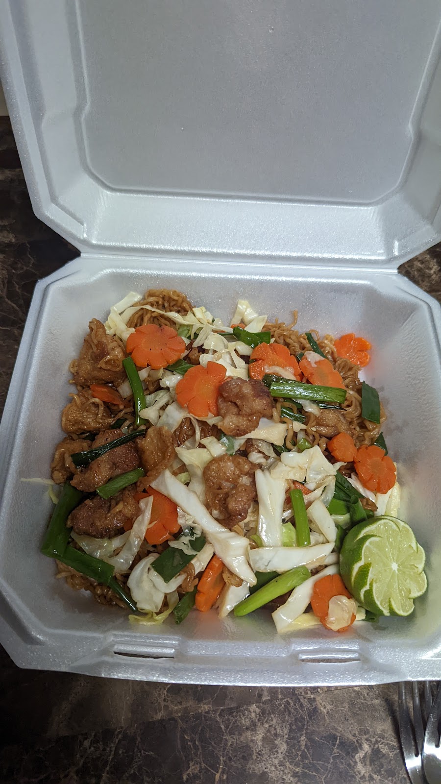 MAMA THAI FOOD HOME COOKED | restaurant | 636 Berkley Pointe Dr, Auburndale, FL 33823, USA | 8638606881 OR +1 863-860-6881