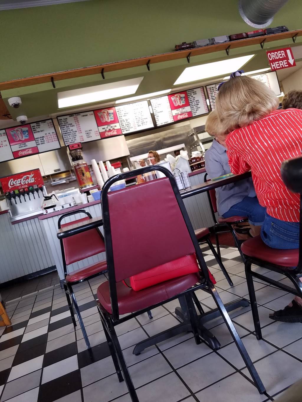 Depot Bar-B-Q | restaurant | 111 S Lincoln St, East Prairie, MO 63845, USA | 5736493656 OR +1 573-649-3656