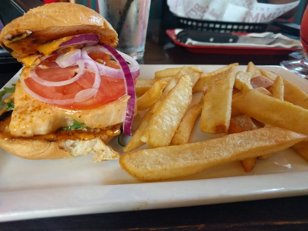 Red Robin Gourmet Burgers and Brews | restaurant | 1045 Cochrane Rd, Morgan Hill, CA 95037, USA | 4087782028 OR +1 408-778-2028