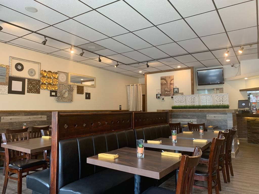 Nana Thai Eatery - Woodstock | restaurant | 2360 Towne Lake Pkwy #110, Woodstock, GA 30189, USA | 7704856008 OR +1 770-485-6008