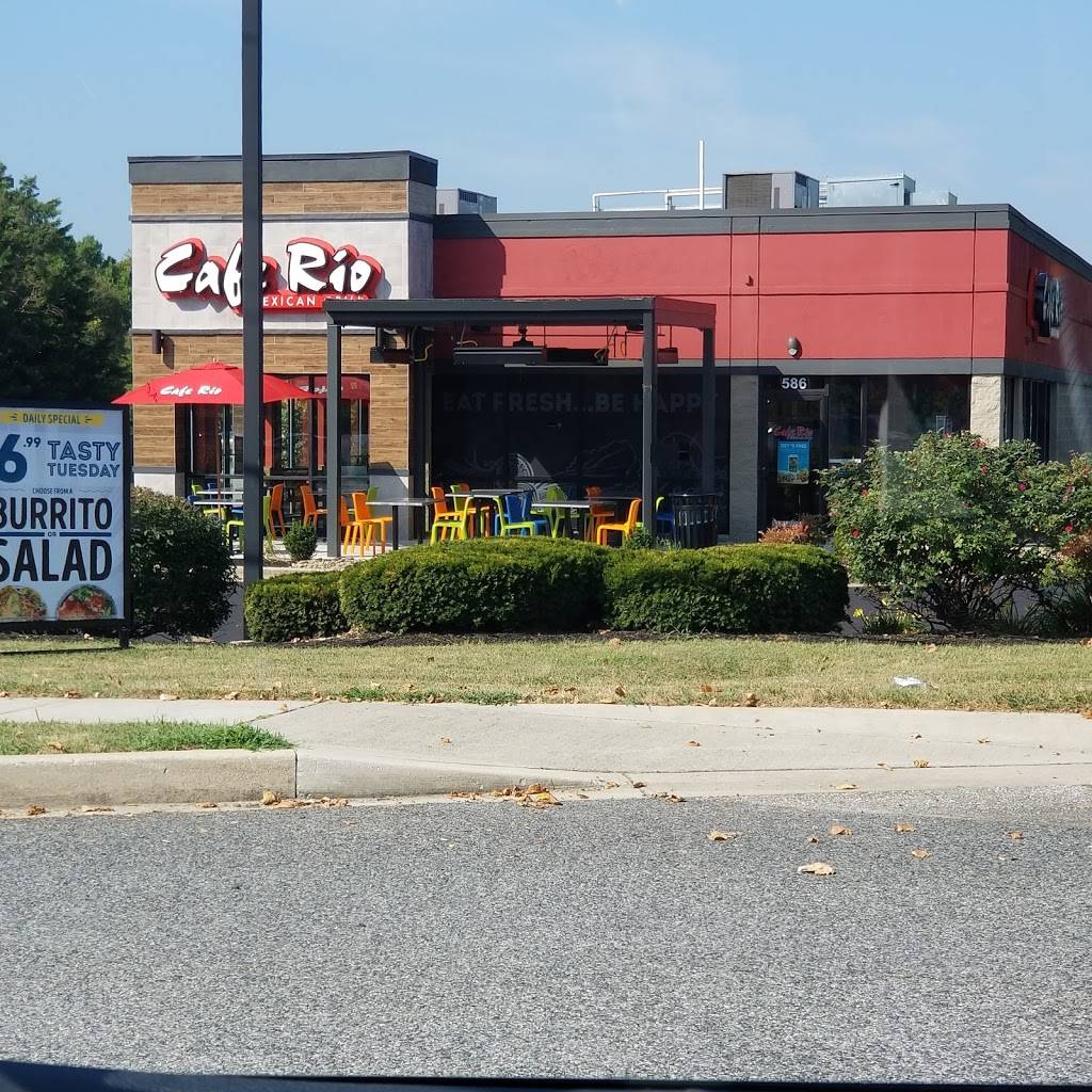 Cafe Rio Mexican Grill | restaurant | 586 Ritchie Hwy, Severna Park, MD 21146, USA | 4439061810 OR +1 443-906-1810