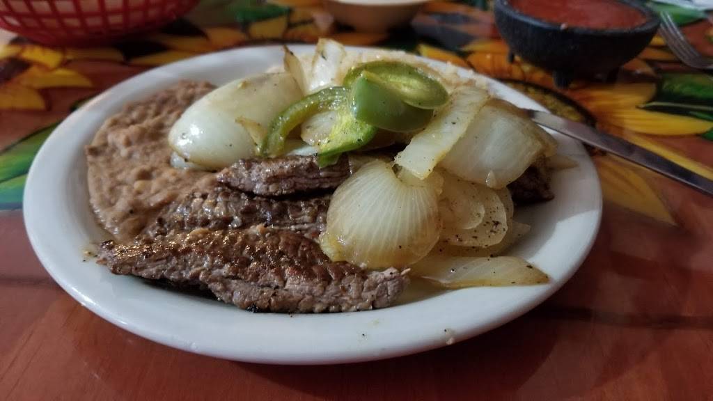 Carmelas Mexican Restaurant | restaurant | 3925 Calder Ave, Beaumont, TX 77706, USA | 4098984745 OR +1 409-898-4745