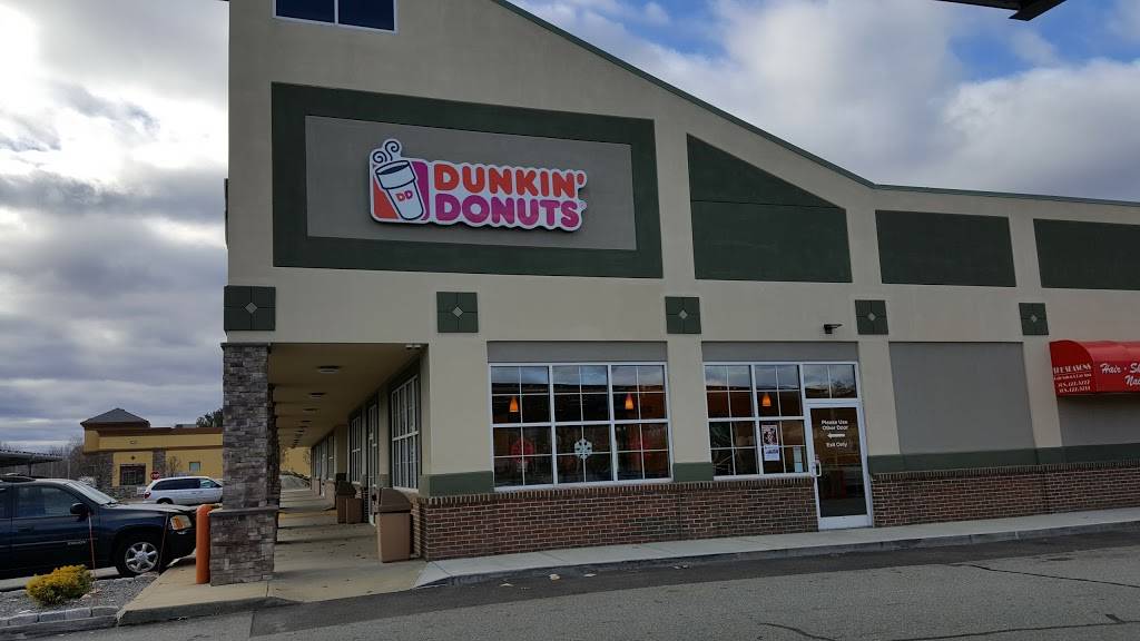 Dunkin Donuts | bakery | 350 E Main St, Milford, MA 01757, USA | 5084825400 OR +1 508-482-5400