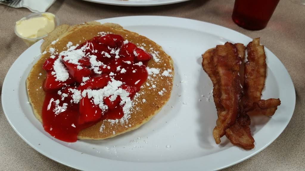 Cloverleaf South Restaurant | restaurant | 325 E Winslow Rd, Bloomington, IN 47401, USA | 8126501017 OR +1 812-650-1017