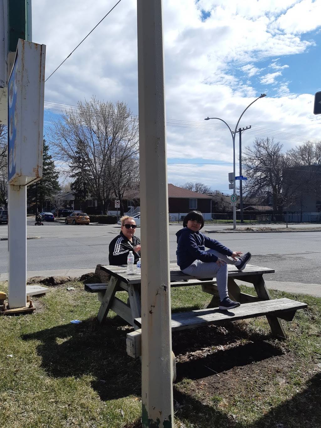 Restaurant Al-Raouché | restaurant | 4953 Boul Henri-Bourassa E, Montréal-Nord, QC H1G 2R5, Canada | 5149555552 OR +1 514-955-5552