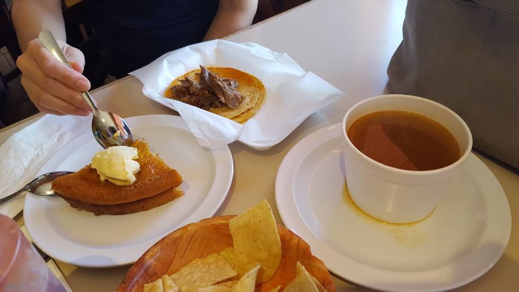 Birrieria Y Menuderia Guadalajara | restaurant | 396 Broadway, Chula Vista, CA 91910, USA | 6196911012 OR +1 619-691-1012