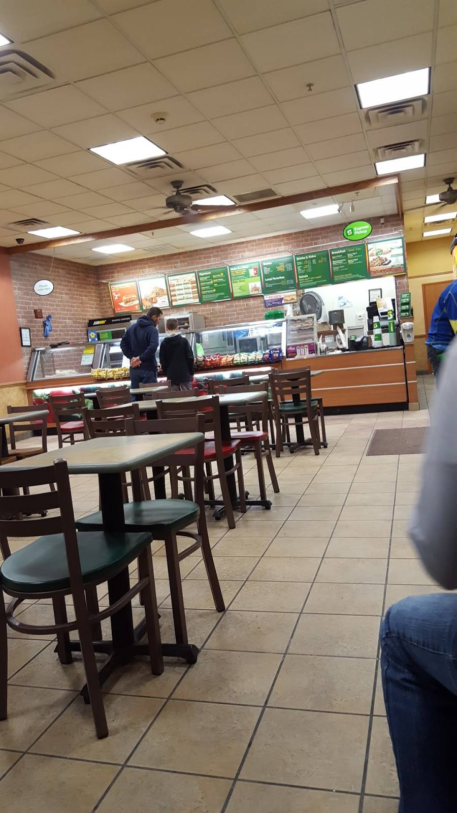 Subway | restaurant | 802 SE Oralabor Rd, Ankeny, IA 50021, USA | 5159633082 OR +1 515-963-3082