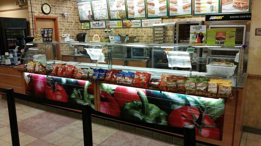 Subway | restaurant | 215 E Herrick Ave, Wellington, OH 44090, USA | 4406476402 OR +1 440-647-6402