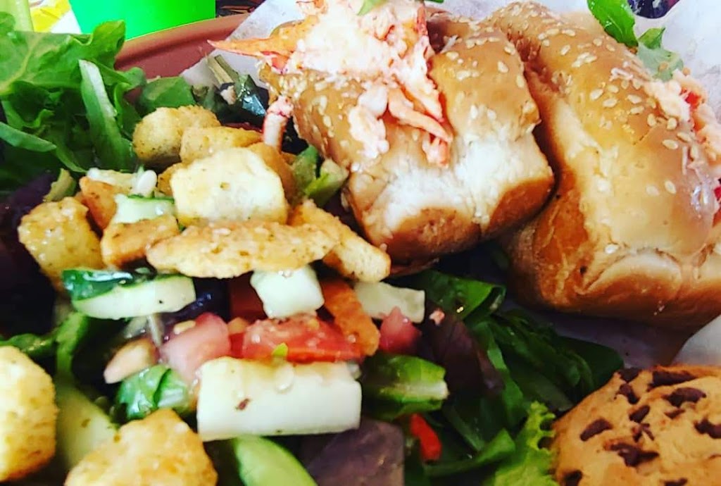 Good Day Cafe Surfside Beach | cafe | 357 US-17 BUS, Surfside Beach, SC 29575, USA | 8434484663 OR +1 843-448-4663