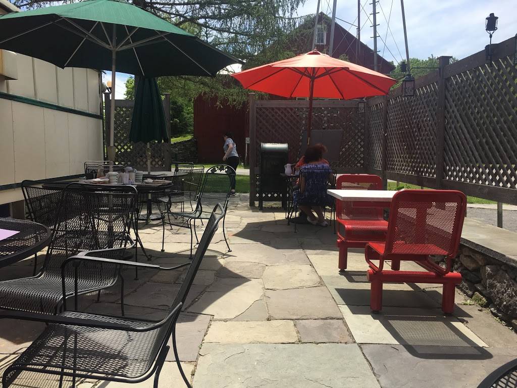 Dans Diner | restaurant | 1005 NY-203, Chatham, NY 12037, USA | 5183923267 OR +1 518-392-3267