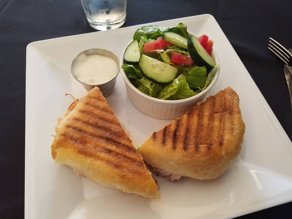 Mebane Knights | restaurant | 212 W Clay St, Mebane, NC 27302, USA | 9195680721 OR +1 919-568-0721