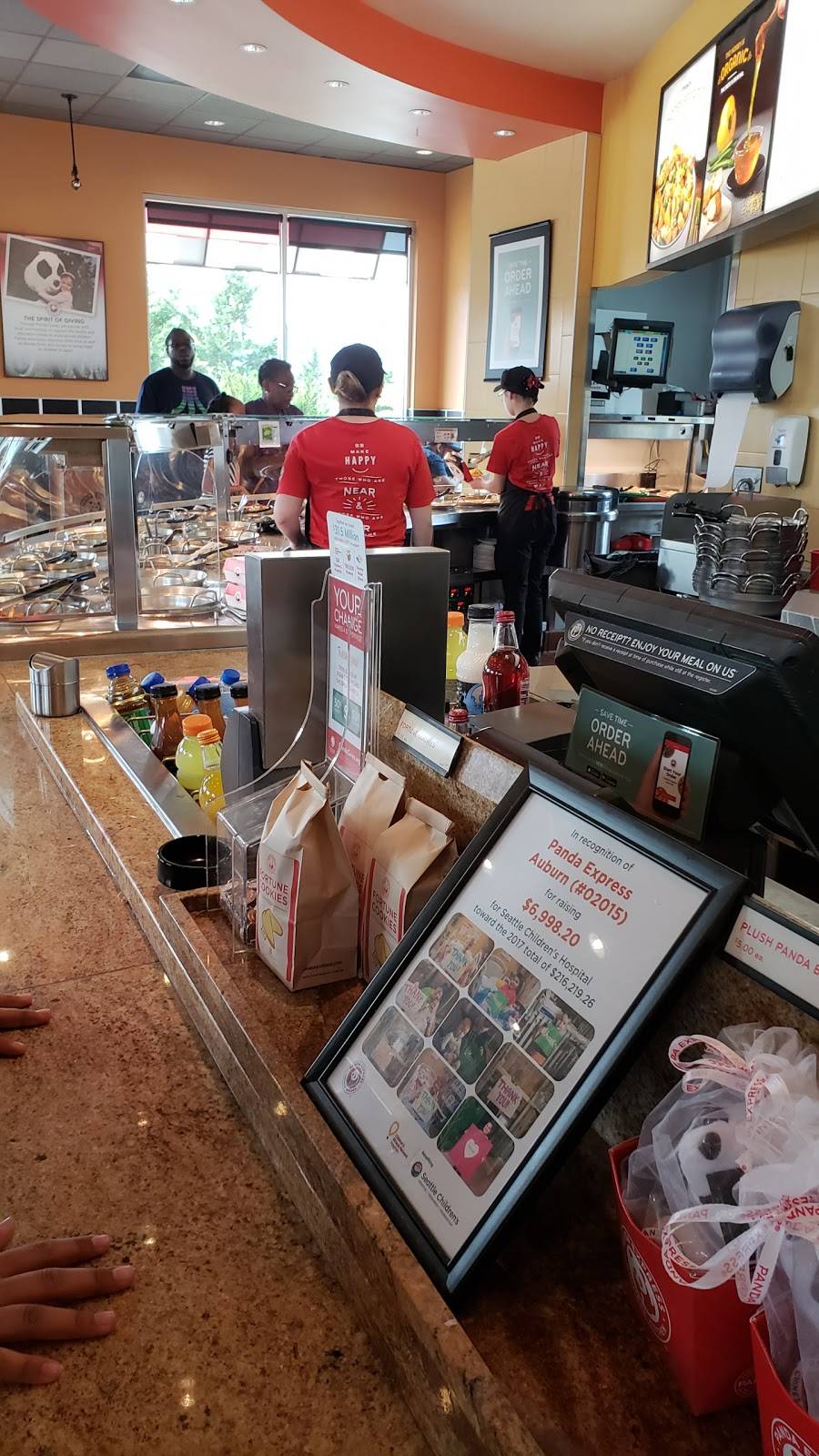 Panda Express | restaurant | 1116 Supermall Way, Auburn, WA 98001, USA | 2537350699 OR +1 253-735-0699