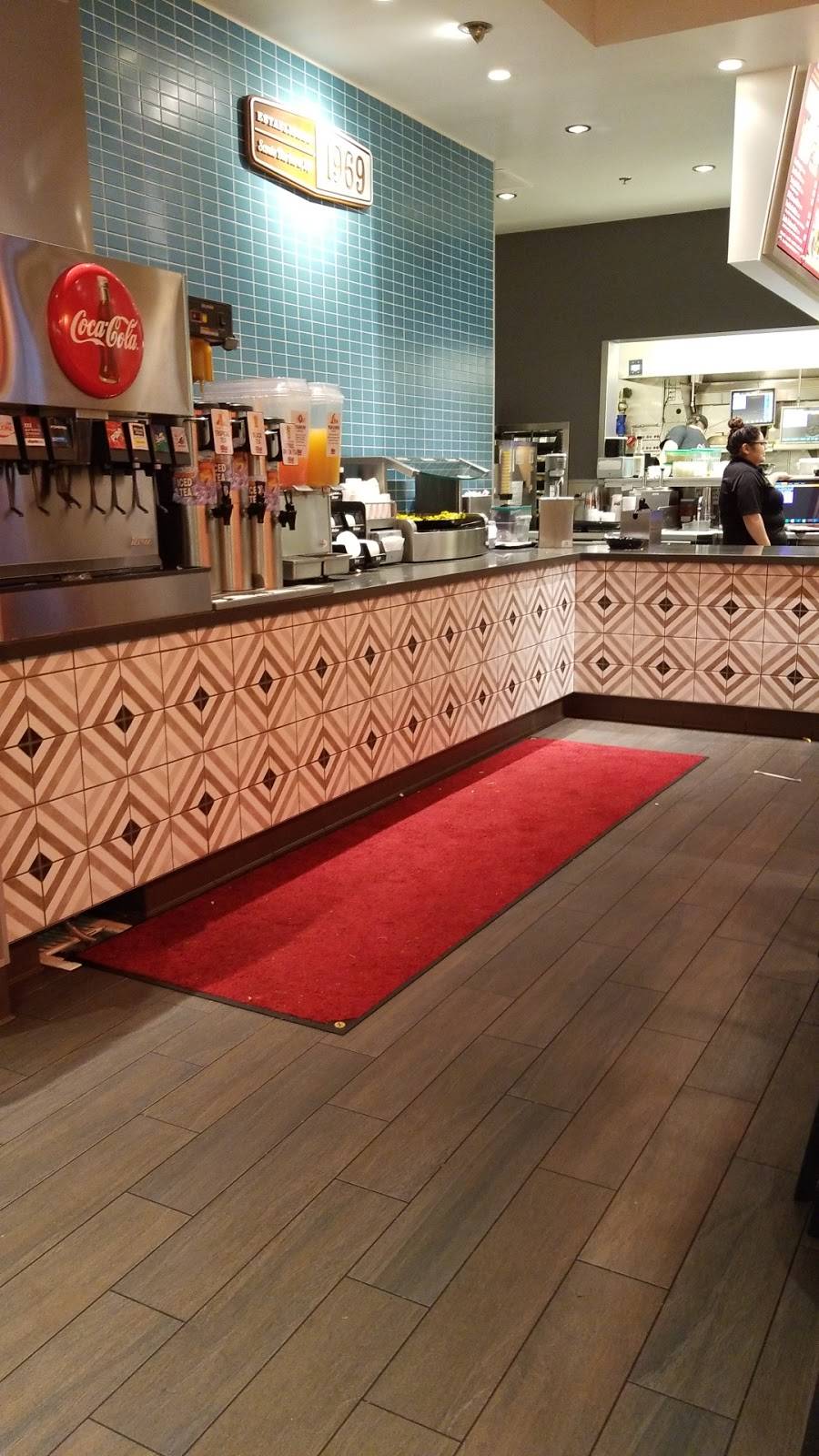 The Habit Burger Grill | restaurant | 1676 9th Ave NE #120, Issaquah, WA 98029, USA | 4256778014 OR +1 425-677-8014