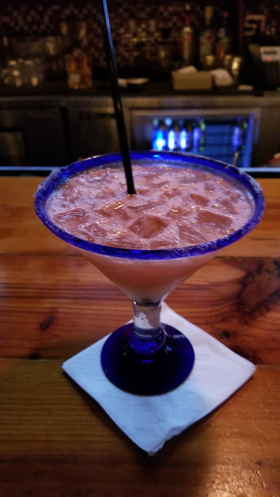 Senor Burrito | restaurant | 142 SE 6th Ave, Delray Beach, FL 33483, USA | 5612785757 OR +1 561-278-5757